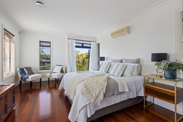 Photo of property in 21 Penwood Close, East Tamaki Heights, Auckland, 2016