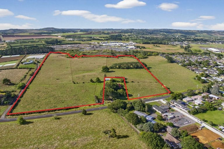 Photo of property in 52 Dominion Road, Tuakau, 2121