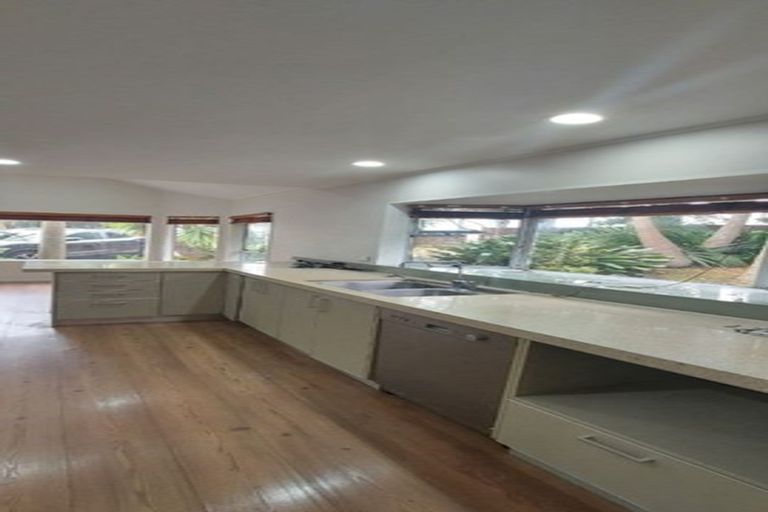 Photo of property in 825 Chapel Road, Shamrock Park, Auckland, 2016