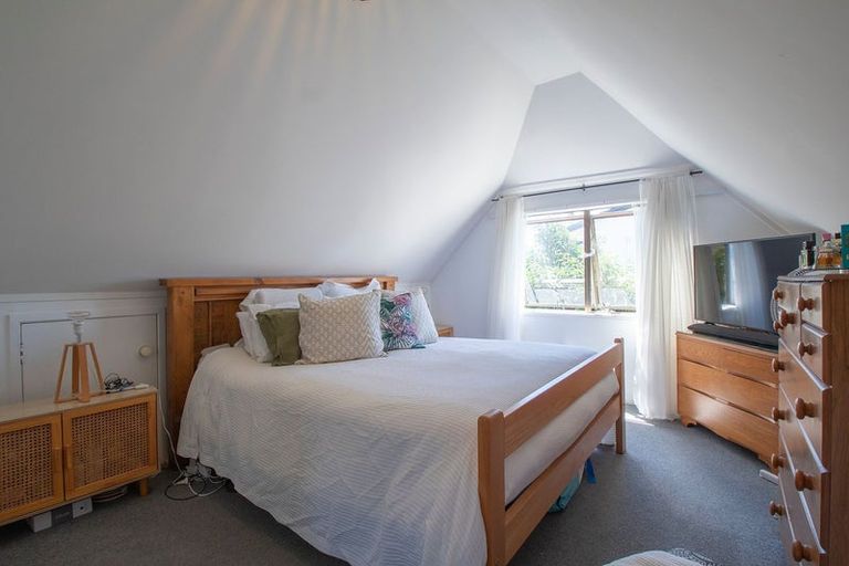 Photo of property in 1/327 Bucklands Beach Road, Bucklands Beach, Auckland, 2012