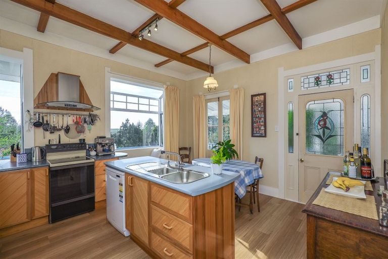 Photo of property in 14 Hillside Heights Road, Huntly, 3771