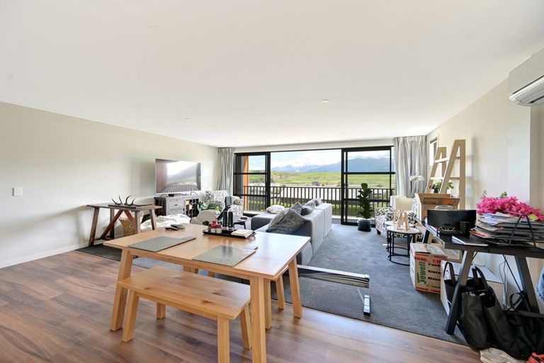 Photo of property in 29a Rannoch Drive, Jacks Point, Queenstown, 9371
