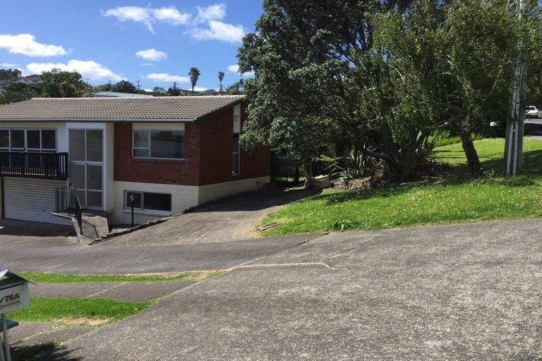 Photo of property in 1/76 Heathcote Road, Castor Bay, Auckland, 0620