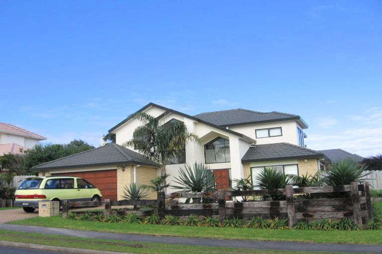 Photo of property in 5 Burnaston Court, Dannemora, Auckland, 2016