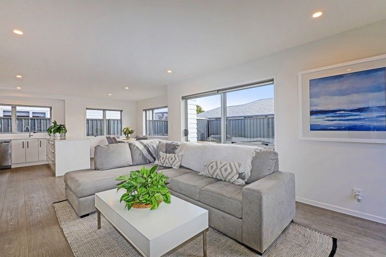 Photo of property in 103 King Street, Taradale, Napier, 4112