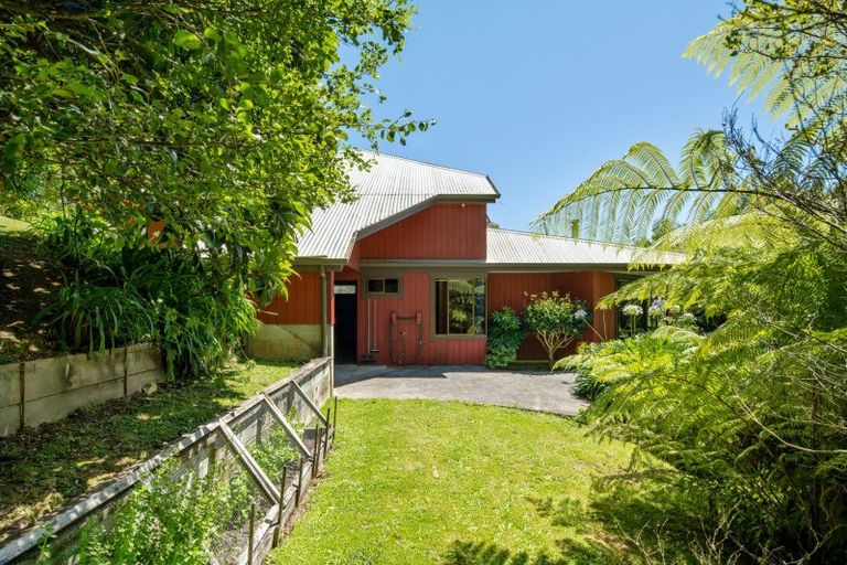 Photo of property in 20 Lincoln Street, Picton, 7220