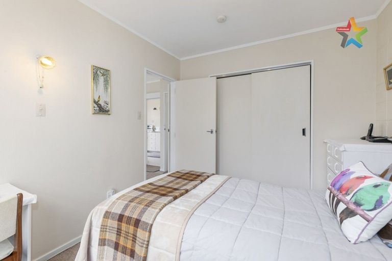 Photo of property in 5/154 Whites Line East, Waiwhetu, Lower Hutt, 5010