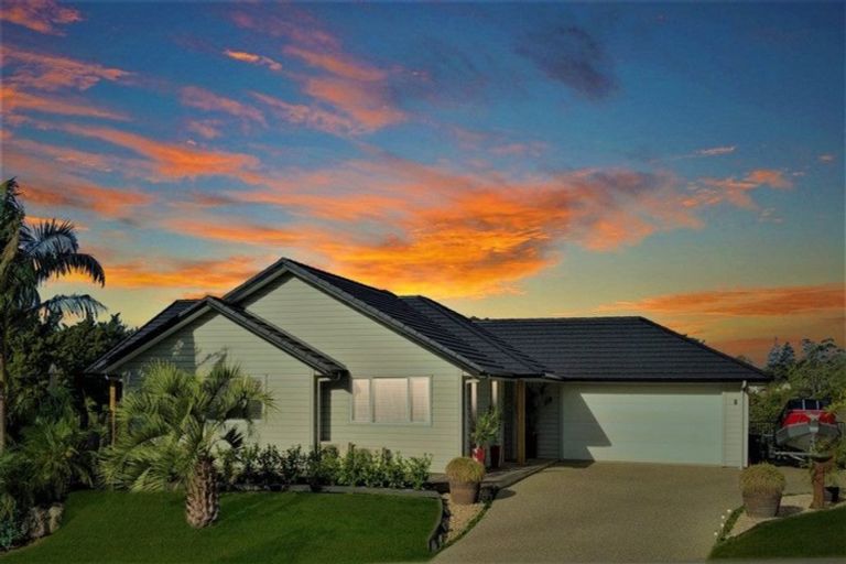 Photo of property in 21 Amsharlo Drive, Kerikeri, 0230