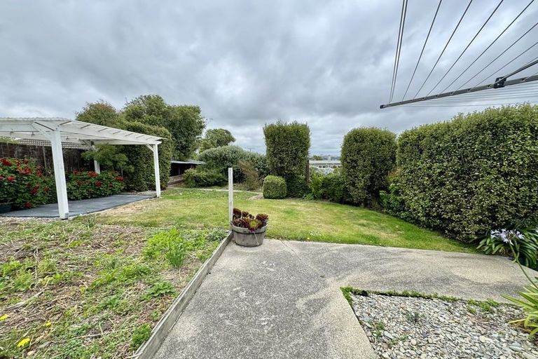 Photo of property in 21 Tamar Street, South Hill, Oamaru, 9400