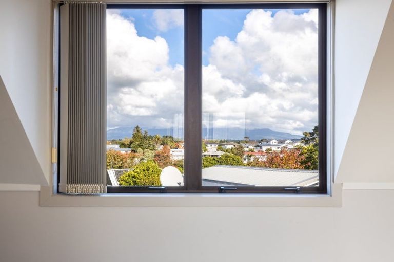 Photo of property in 38 Trelawney Crescent, Westown, New Plymouth, 4310