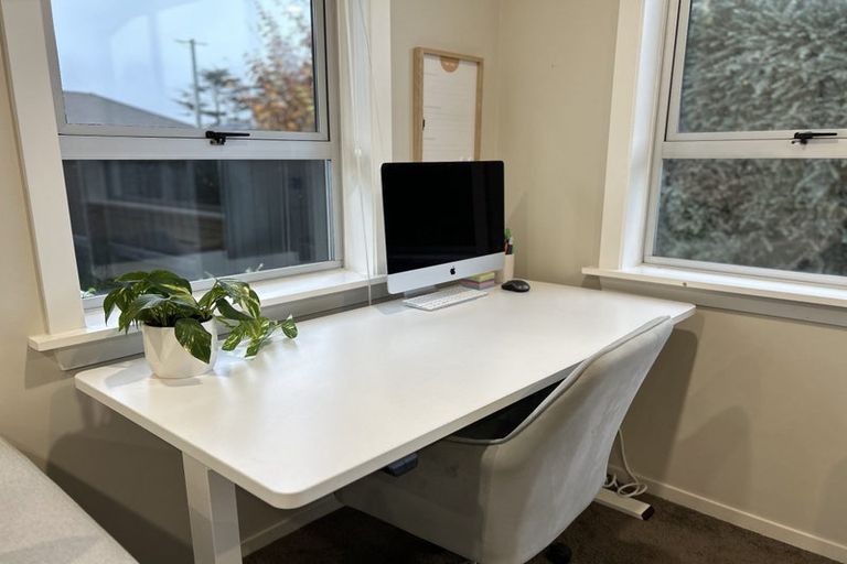 Photo of property in 2/36 Condell Avenue, Papanui, Christchurch, 8053