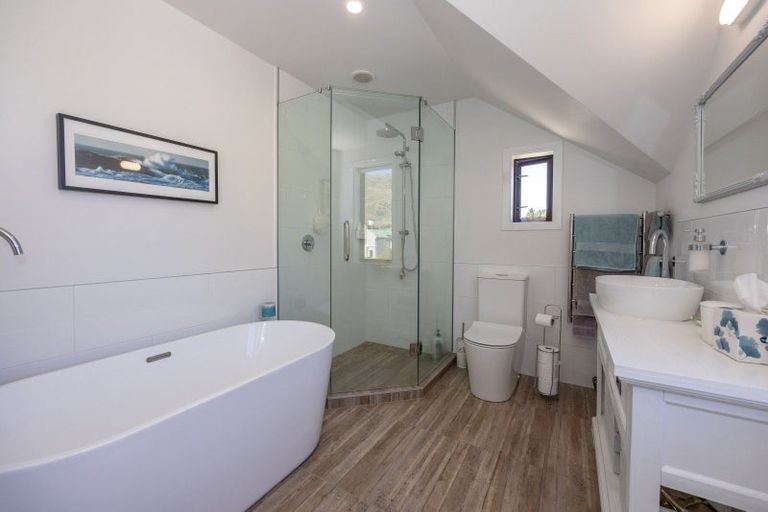 Photo of property in 186 Stone Street, Wanaka, 9305