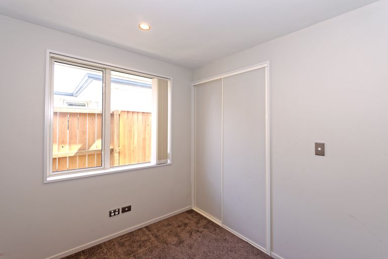Photo of property in 2/14 Nicholls Road, Halswell, Christchurch, 8025