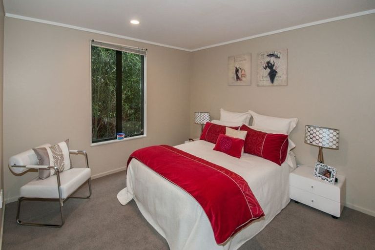 Photo of property in 1/799 Beach Road, Browns Bay, Auckland, 0630