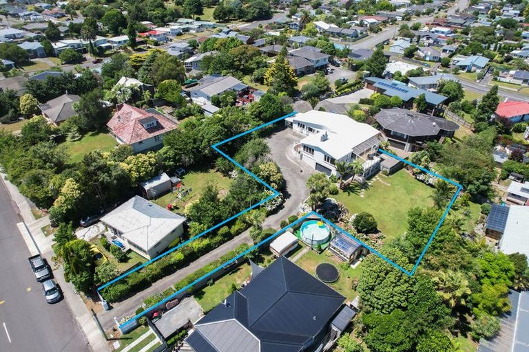 Photo of property in 218a Cambridge Street, Levin, 5510