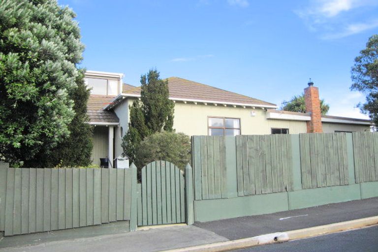 Photo of property in 18 Duckworth Street, Andersons Bay, Dunedin, 9013