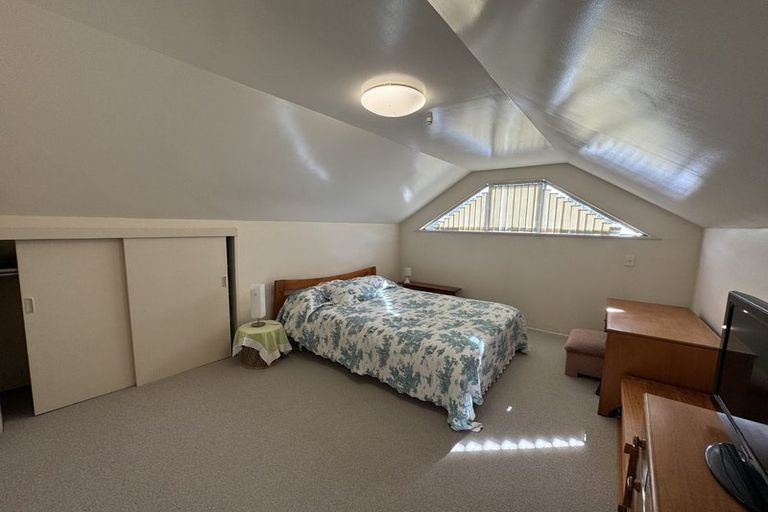 Photo of property in 275a Memorial Avenue, Burnside, Christchurch, 8053