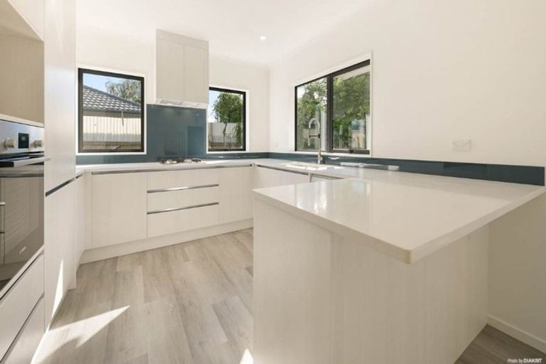 Photo of property in 73d Clevedon Road, Papakura, 2110