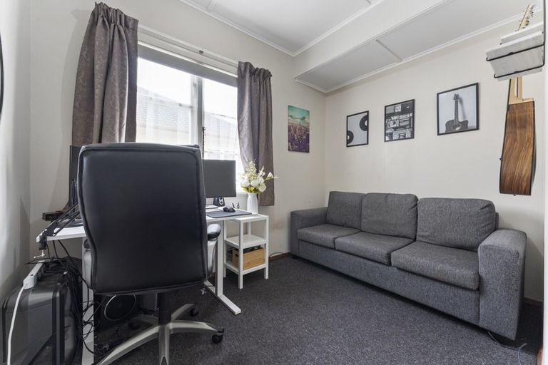 Photo of property in 57 Manson Street, Terrace End, Palmerston North, 4410