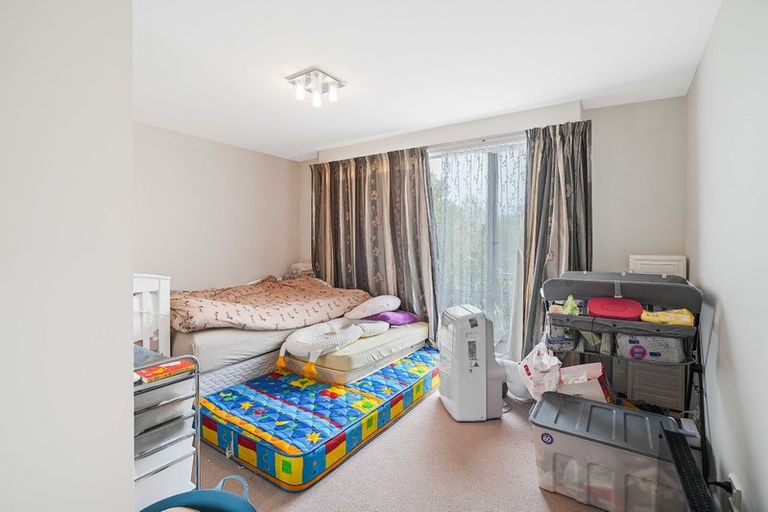 Photo of property in 24 Dinton Street, Russley, Christchurch, 8042