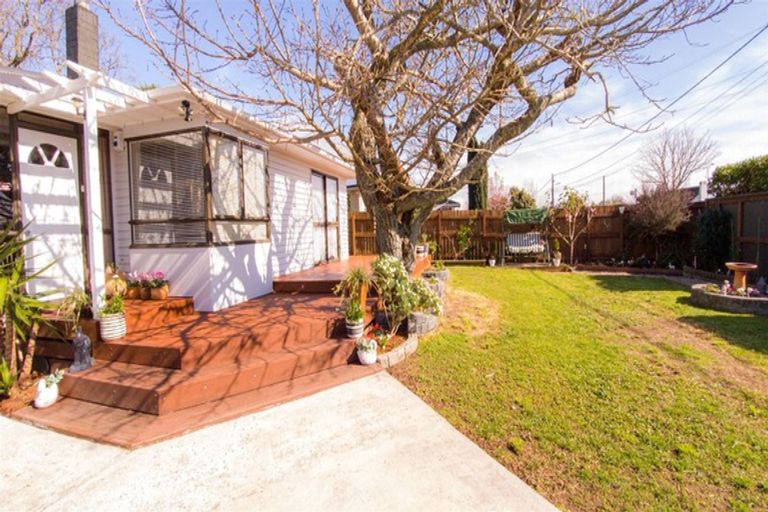 Photo of property in 108 Masters Avenue, Silverdale, Hamilton, 3216