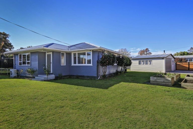 Photo of property in 33 Neeve Road, Taradale, Napier, 4112
