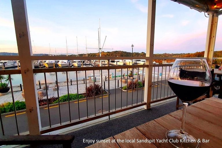 Photo of property in 1080 Sandspit Road, Sandspit, Warkworth, 0982