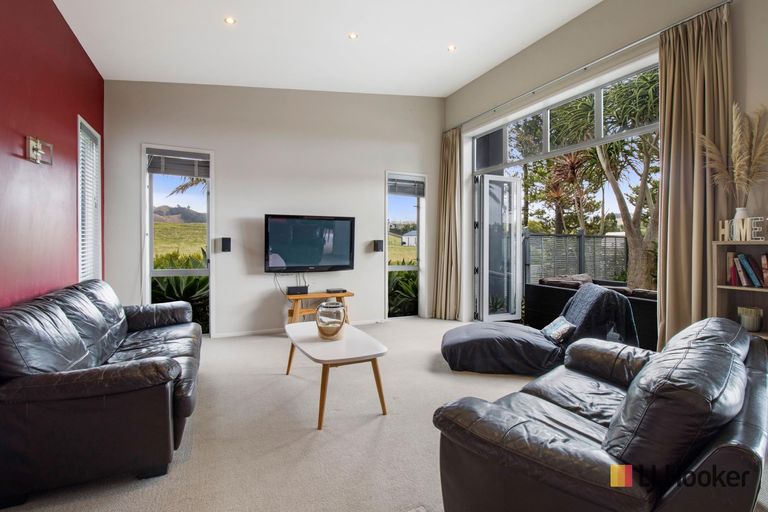 Photo of property in 63 Citrus Avenue, Waihi Beach, 3611