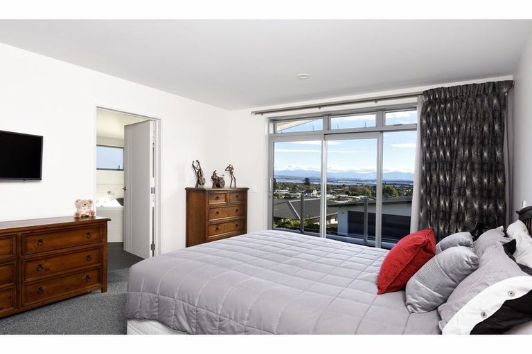 Photo of property in 241 The Ridgeway, Stoke, Nelson, 7011