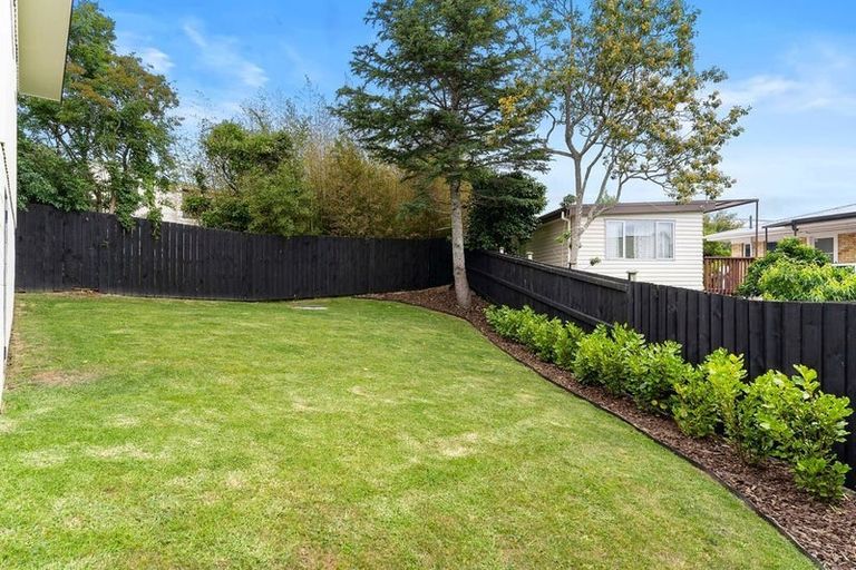 Photo of property in 7d Yeoman Place, Howick, Auckland, 2014