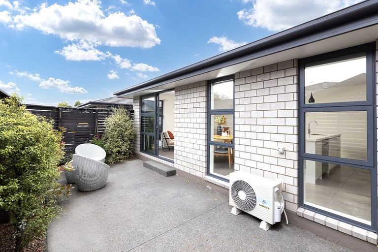 Photo of property in 51c Grafton Street, Waltham, Christchurch, 8011