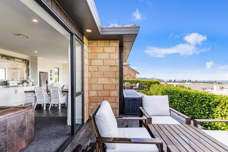 Photo of property in 53 The Ritz, Orewa, 0931