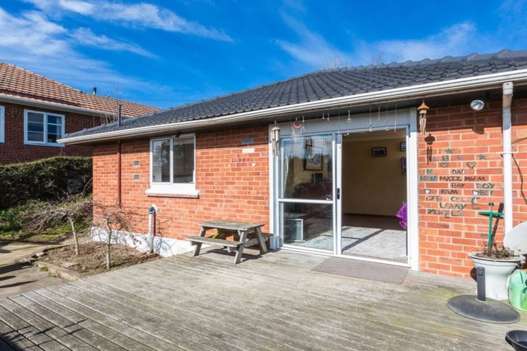 Photo of property in 12 Scotland Terrace, Green Island, Dunedin, 9018