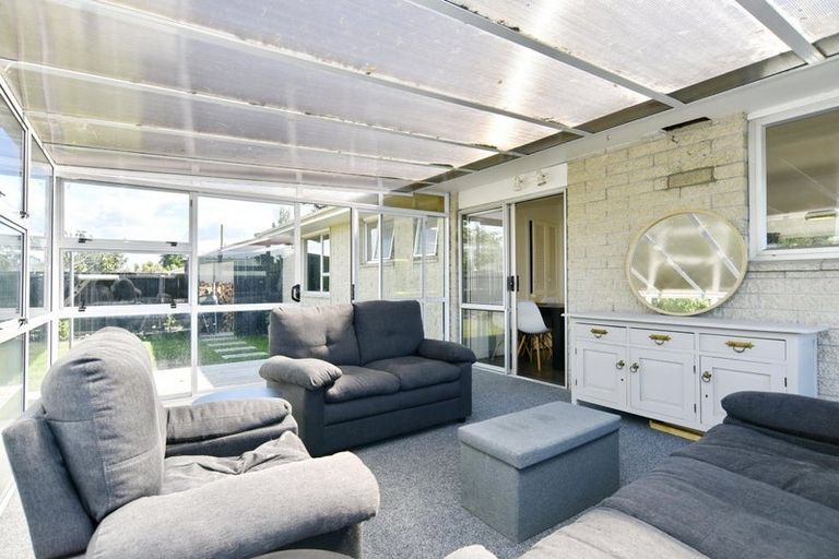 Photo of property in 2/9 Bonar Place, Woolston, Christchurch, 8062