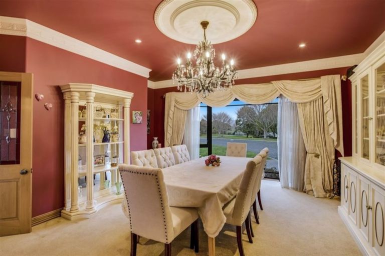 Photo of property in 5 Clark Road, Karaka, Papakura, 2580