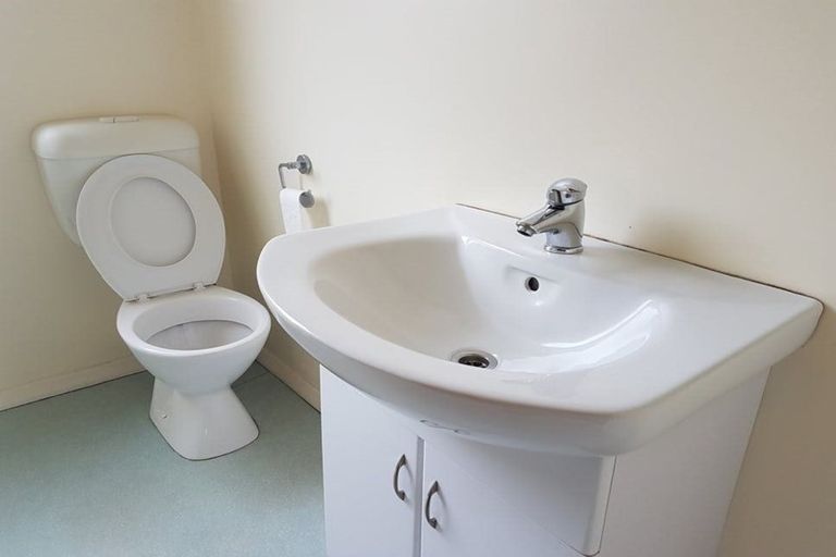 Photo of property in 55 Olliviers Road, Phillipstown, Christchurch, 8011