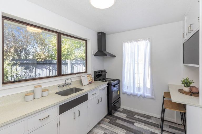 Photo of property in 1/54 Merrin Street, Avonhead, Christchurch, 8042