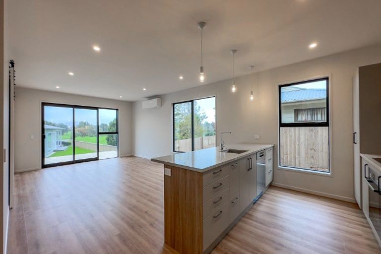 Photo of property in 4 Lynette Place, Pauanui, 3579