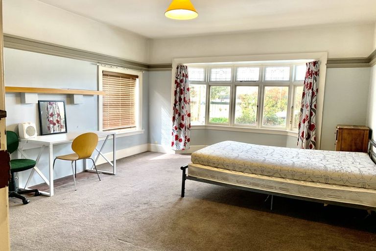 Photo of property in 129 Clyde Road, Ilam, Christchurch, 8041