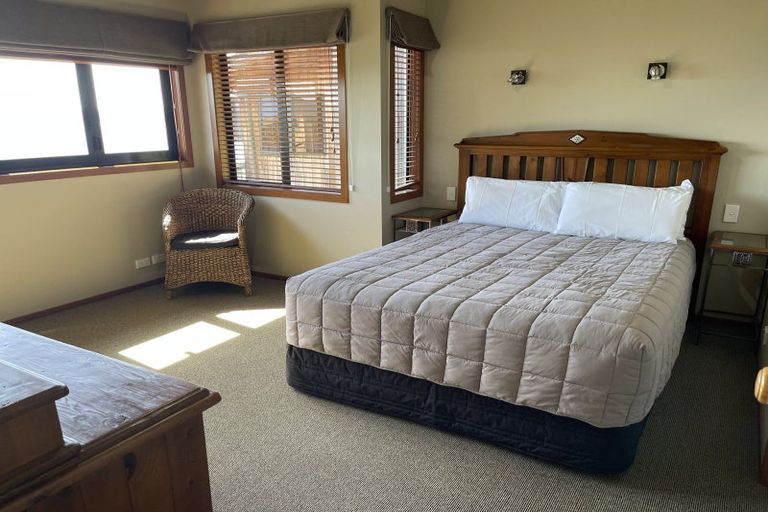 Photo of property in 21/88 Pukawa Road, Pukawa Bay, Turangi, 3381