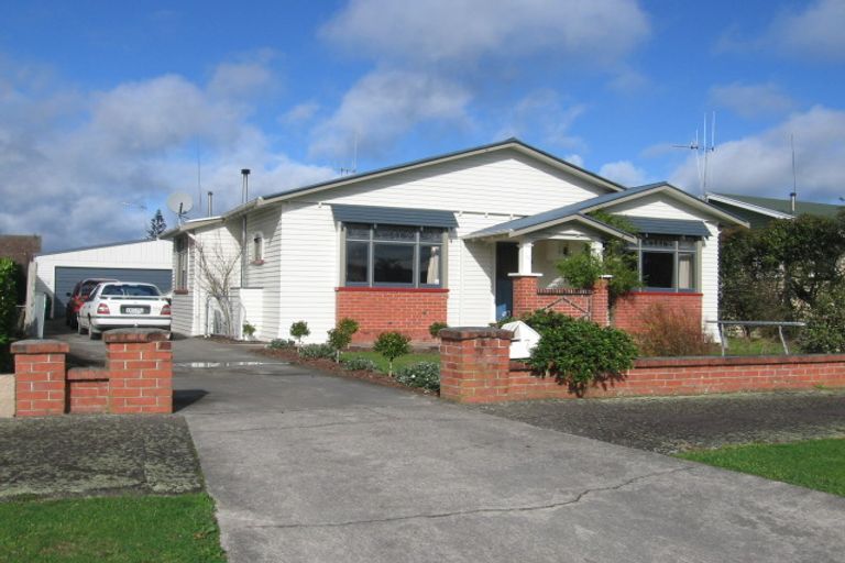 Photo of property in 72 Florence Avenue, Palmerston North, 4414