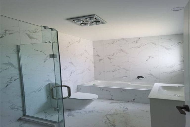 Photo of property in 20 Maxwell Road, Pukekohe, 2120