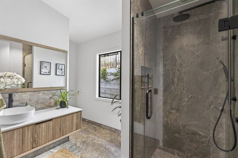 Photo of property in 7 Pike Place, Ferndale, New Plymouth, 4310