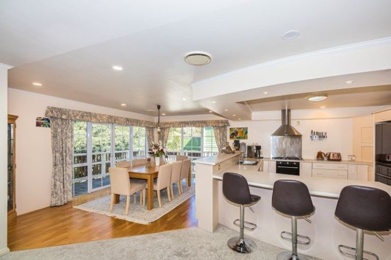 Photo of property in 34 Hythe Terrace, Mairangi Bay, Auckland, 0630