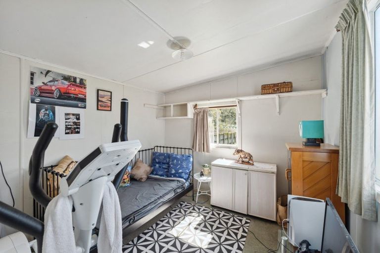 Photo of property in 10 Lear Street, Stratford, 4332