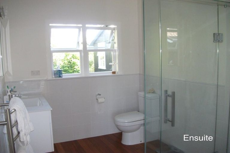 Photo of property in 405b Carrington Street, Upper Vogeltown, New Plymouth, 4310