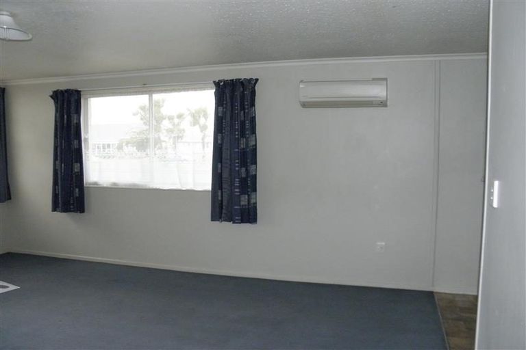 Photo of property in 1/122 Tweed Street, West Invercargill, Invercargill, 9810