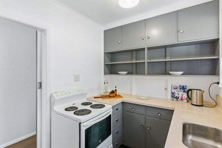 Photo of property in 319 Kapiti Road, Paraparaumu Beach, Paraparaumu, 5032