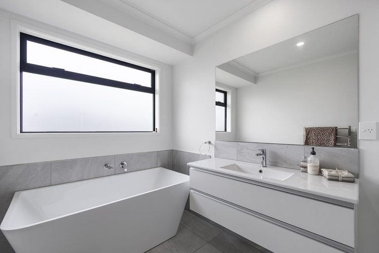 Photo of property in 2 Batham Drive, Matamata, 3400