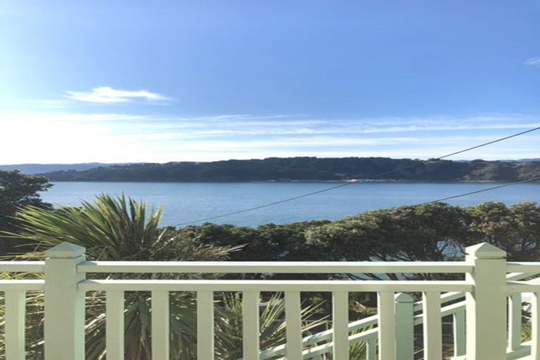 Photo of property in 48 Maida Vale Road, Roseneath, Wellington, 6011